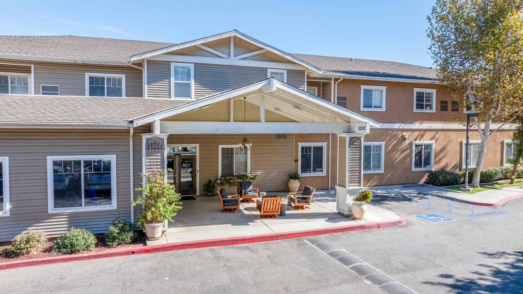 2_Front Entry_RCS_-114